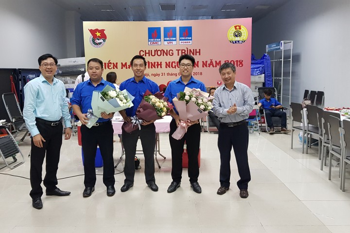 Đoàn thanh niên Tổng công ty DMC tổ chức thành công chương trình hiến máu tình nguyện