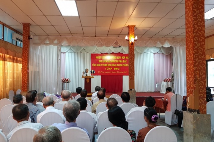 DMC gặp mặt cán bộ hưu trí nhân ngày Quốc tế Người cao tuổi