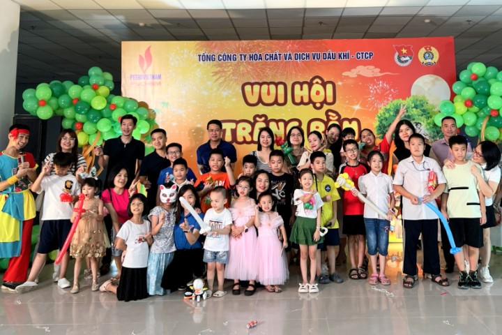 Đêm hội trăng rằm 2023 – Mùa trung thu ấm áp, yêu thương